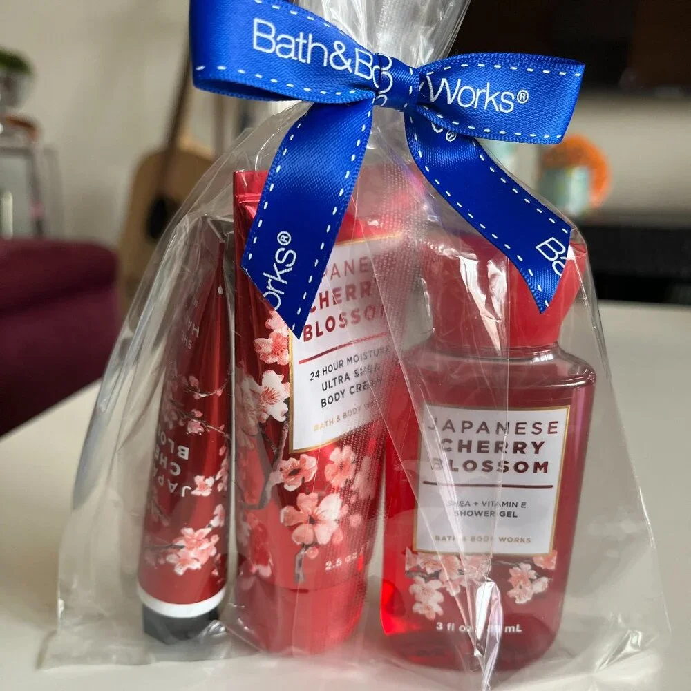Bath and Body Works 4-pc Gift Set